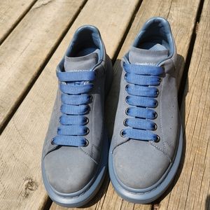 Alexander McQueen blue trainers size 40